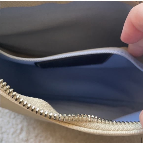 Coach cream and navy Demi small handbag - Picture 10 of 15